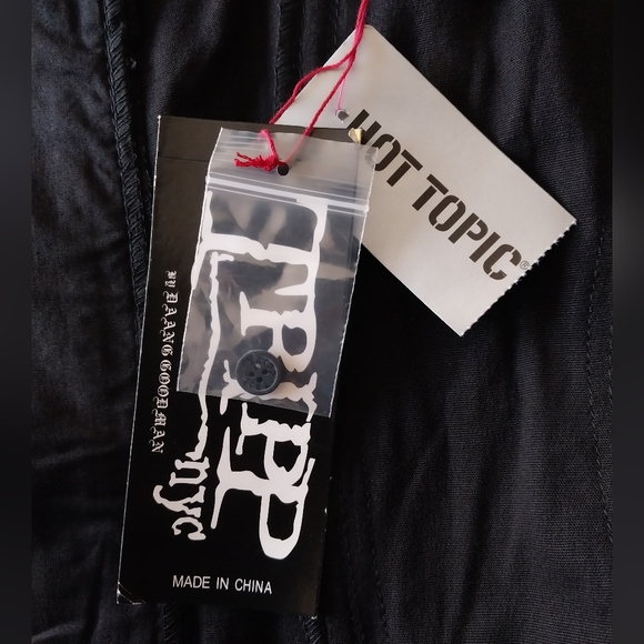 Vintage Tripp nyc Hot Topic Y2K black & white lace corset bodice top - Picture 9 of 10